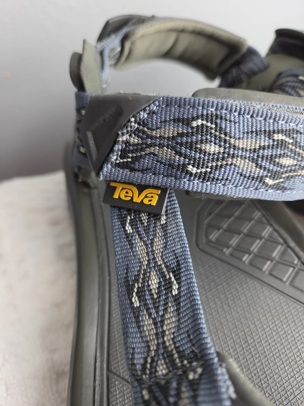 Teva Men's Terra Fi 5 Blue Grey Strappy Sport Sandals
